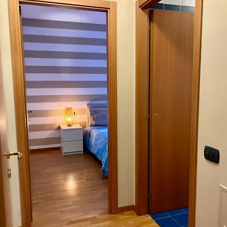 Bilocale Nuovo In Centro 4 Posti Letto アパート ベルガモ