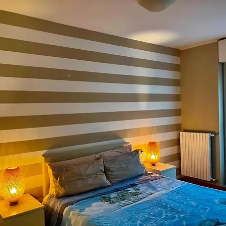 アパート Bilocale Nuovo In Centro 4 Posti Letto