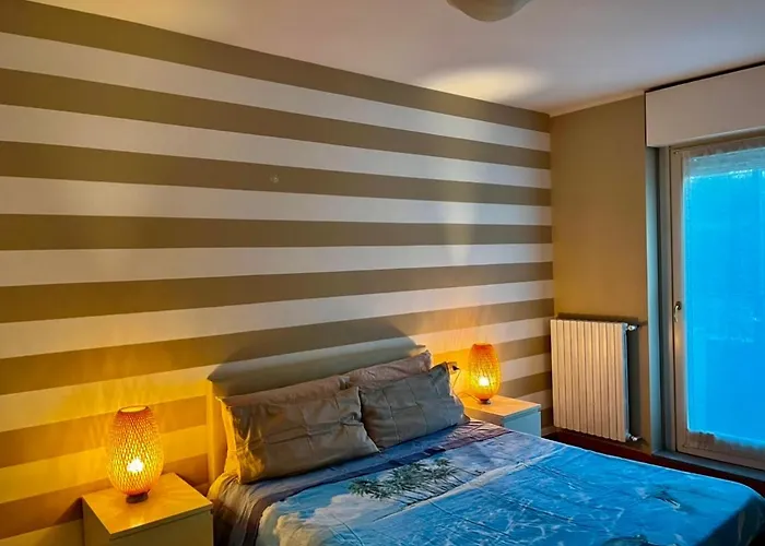 شقة Bilocale Nuovo In Centro 4 Posti Letto