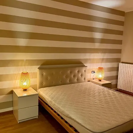 Apartamento Bilocale Nuovo In Centro 4 Posti Letto Bérgamo